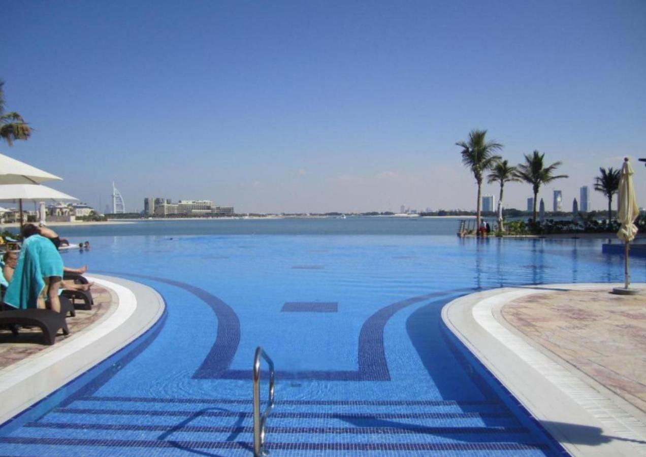 Tiara - Luxury Palm Jumeirah - Private Beach And Pool! Apartment Dubai Ngoại thất bức ảnh